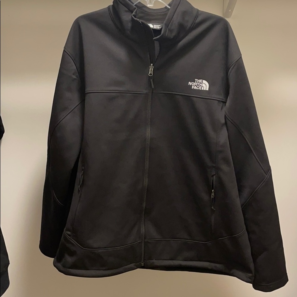 black north face jacket